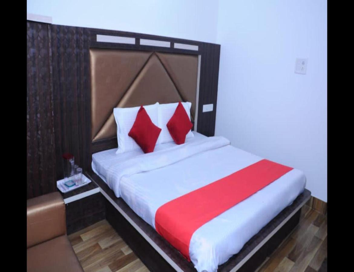 Hotel Lords Paradise Katra  Extérieur photo