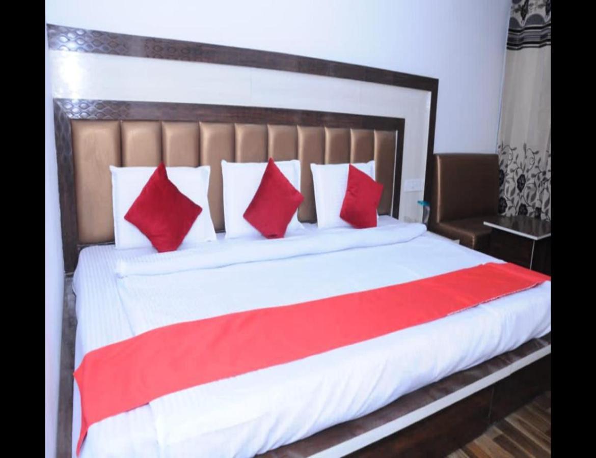 Hotel Lords Paradise Katra  Extérieur photo
