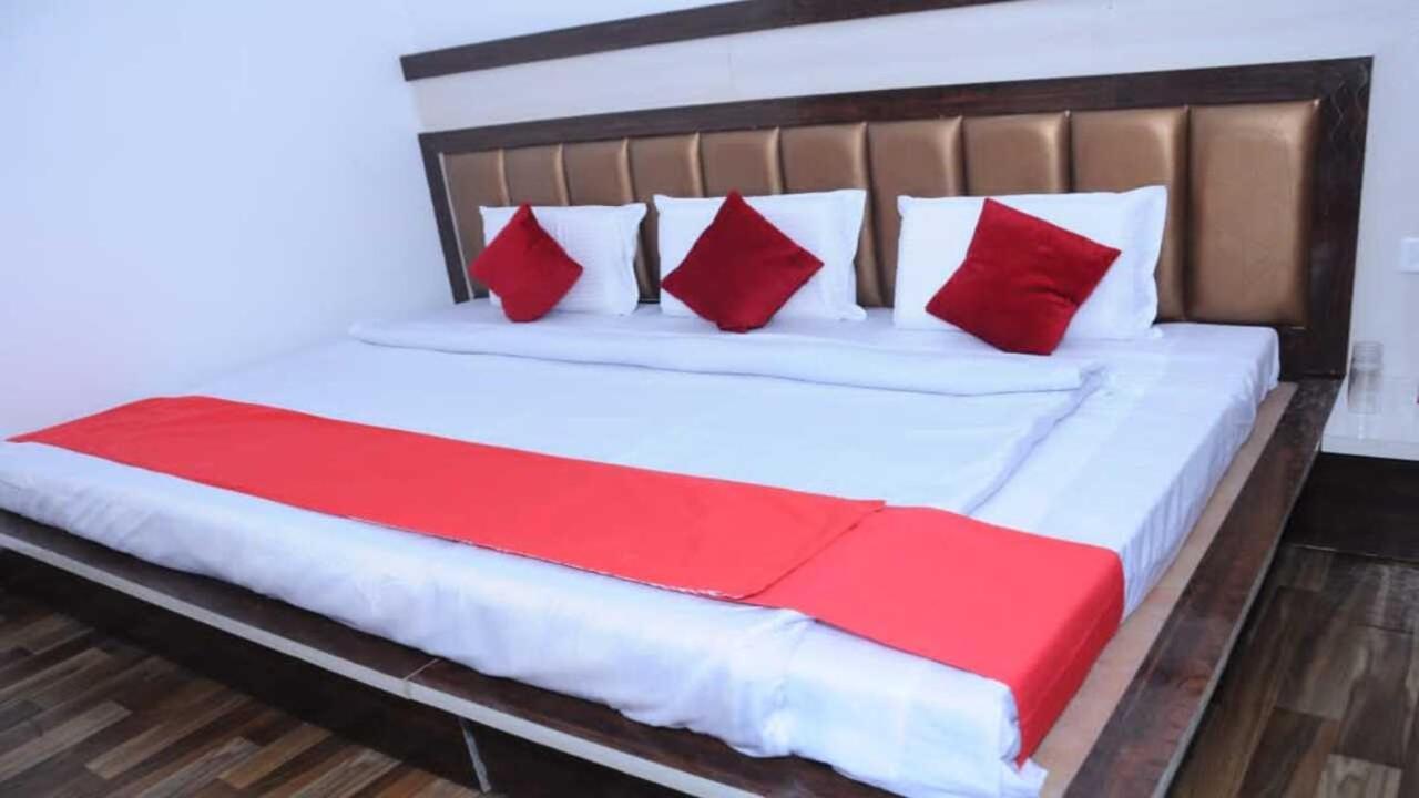 Hotel Lords Paradise Katra  Extérieur photo
