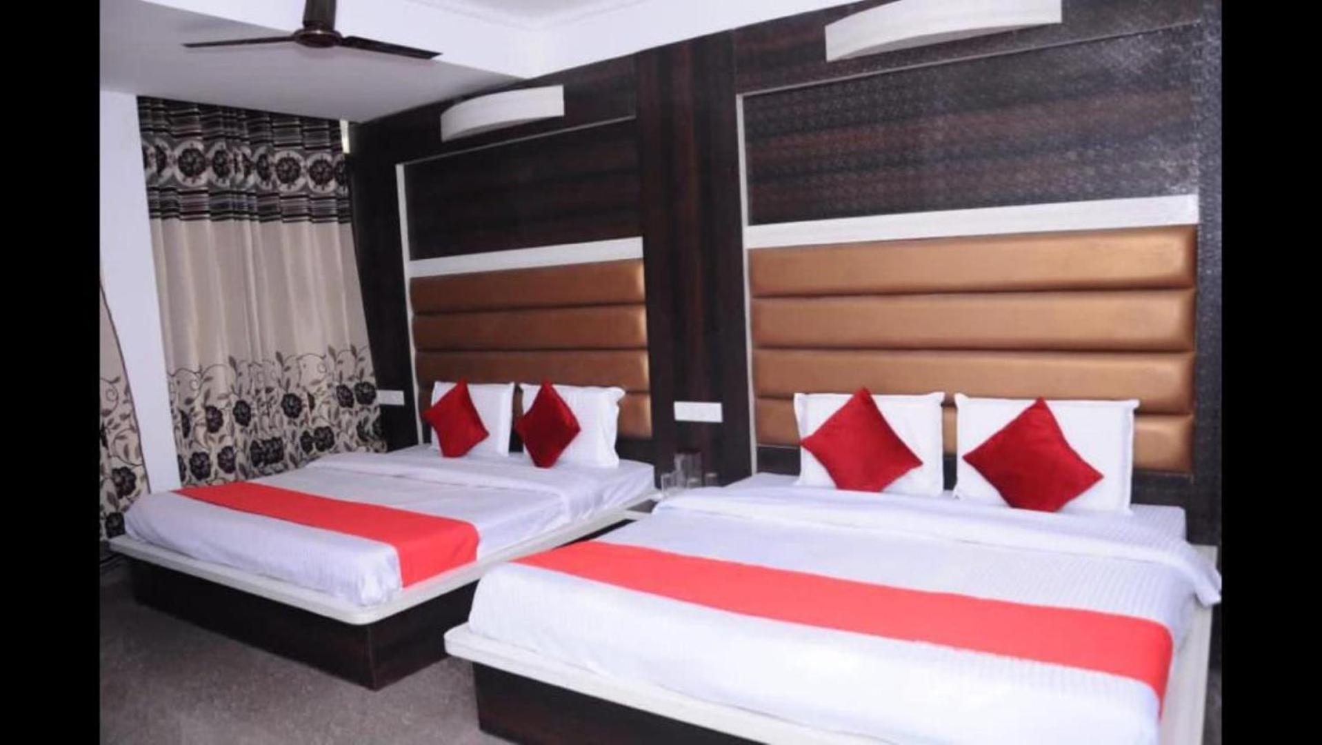 Hotel Lords Paradise Katra  Extérieur photo
