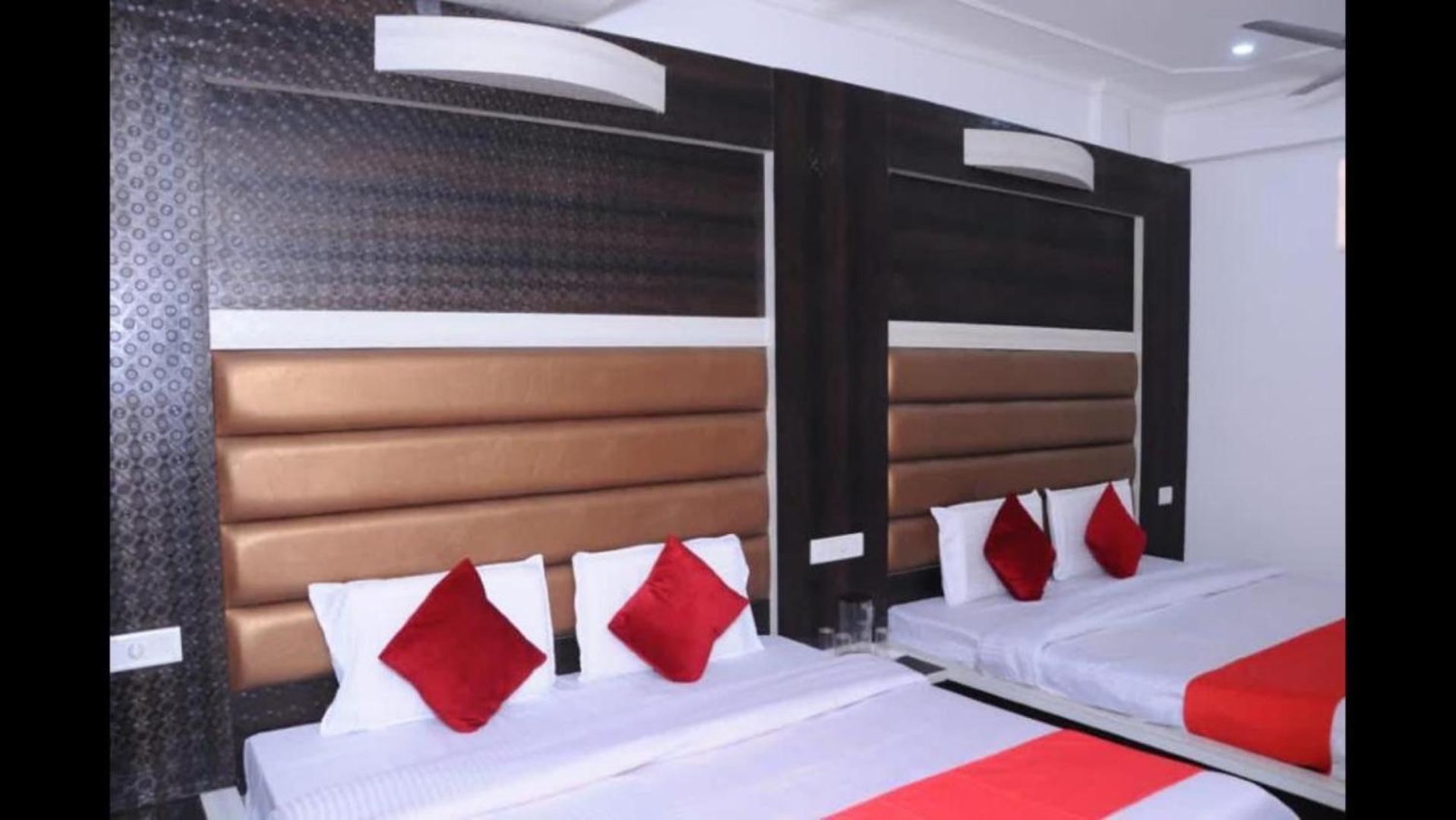Hotel Lords Paradise Katra  Extérieur photo